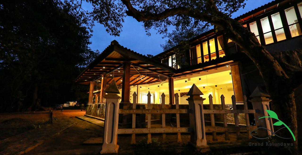 Hotel Grand Kalundawa - Dambulla'S Hidden Secret Exterior foto